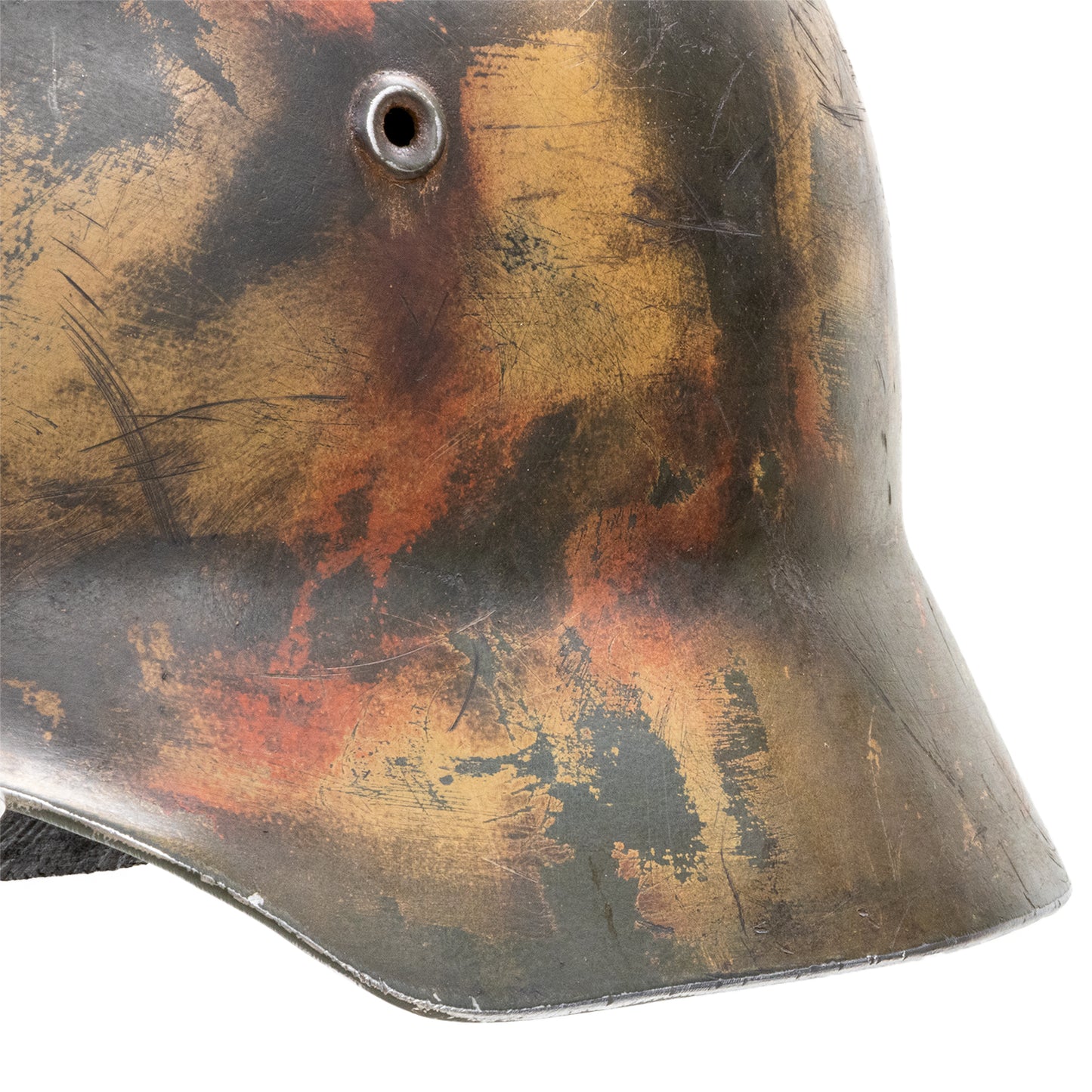 Stahlhelm M40 Trois Tons gros plan sur la peinture