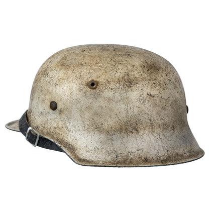 "Battle Battered" Stahlhelm M42 Wintertarnung